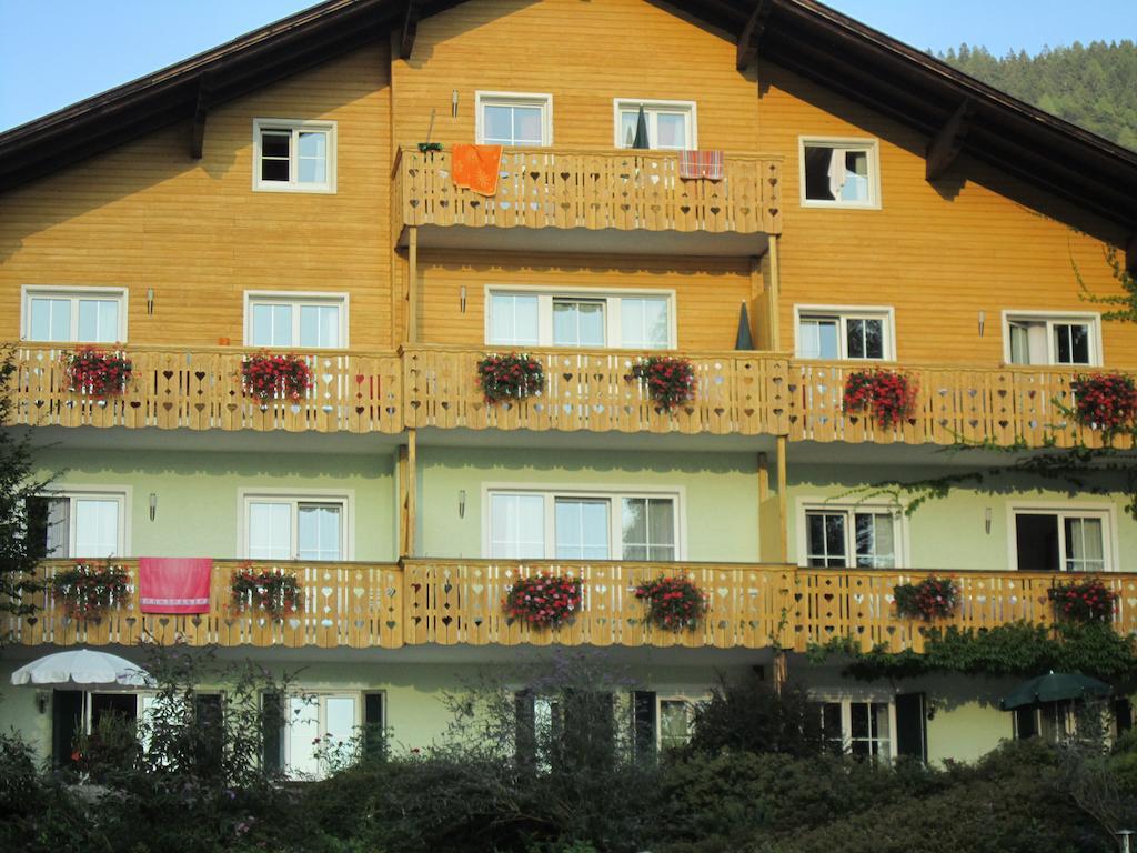 Seehaus Karantanien Am Ossiacher See Exterior photo